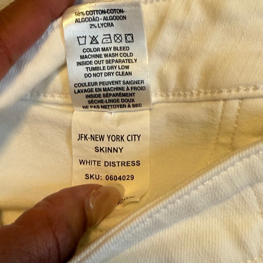 WARP+WEFT JFK New York City Skinny Jeans Women's‎ White Distressed Sz 32x29 - Picture 9 of 12